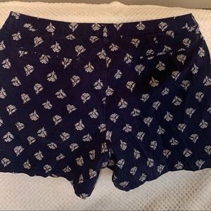 Old Navy shorts size 14 blue & white